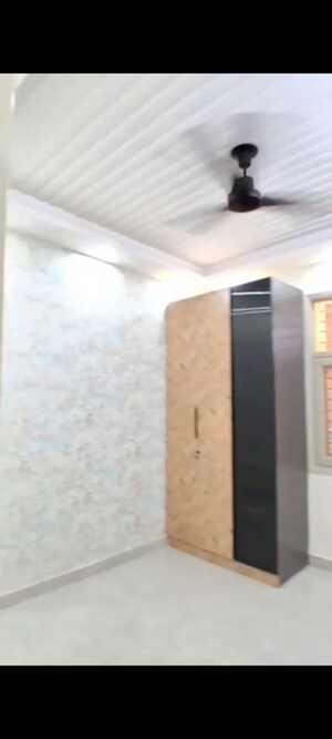 2 BHK Builder Floor For Sale in Mahavir Enclave