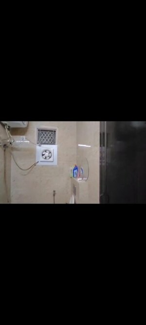 Bathroom in 2 BHK Builder Floor at Kalindi Colony – for Sale