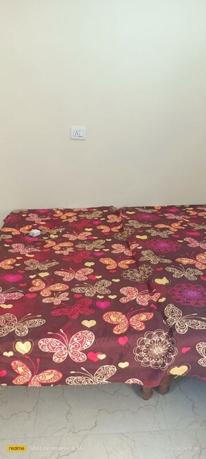 Bedroom in Studio Builder Floor at Danda Dhoran – for Rent