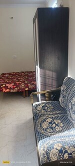 Studio  420 Sq.Ft. Builder Floor in Danda Dhoran