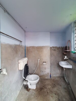 Bathroom in 3.5 BHK Independent House at Jadavpur – for Sale