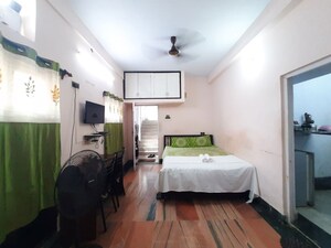 Bedroom in 3.5 BHK Independent House at Jadavpur – for Sale