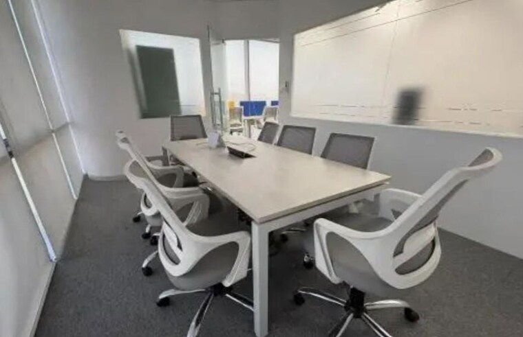Team Area, trade-link Commercial Office Space 5500 Sq.Ft. In Lower Parel Mumbai 10597712