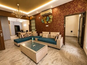 Living Room in 3 BHK Builder Floor at Sector 57 – for Rent