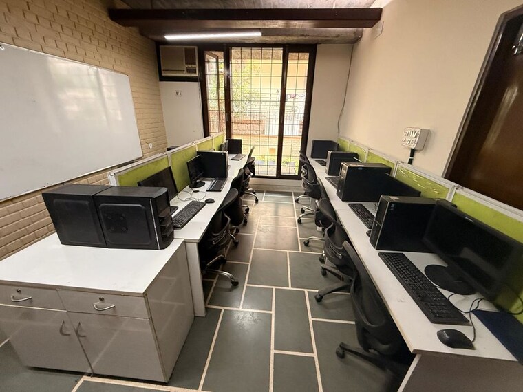 Team Area, sushant lok i Commercial Office Space 500 Sq.Ft. In Sushant Lok I Gurgaon 10597725