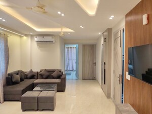 Living Room in 3 BHK Builder Floor at Sector 57 – for Rent