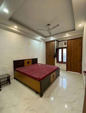 Bedroom in 3 BHK Apartment at Chattarpur – for Rent