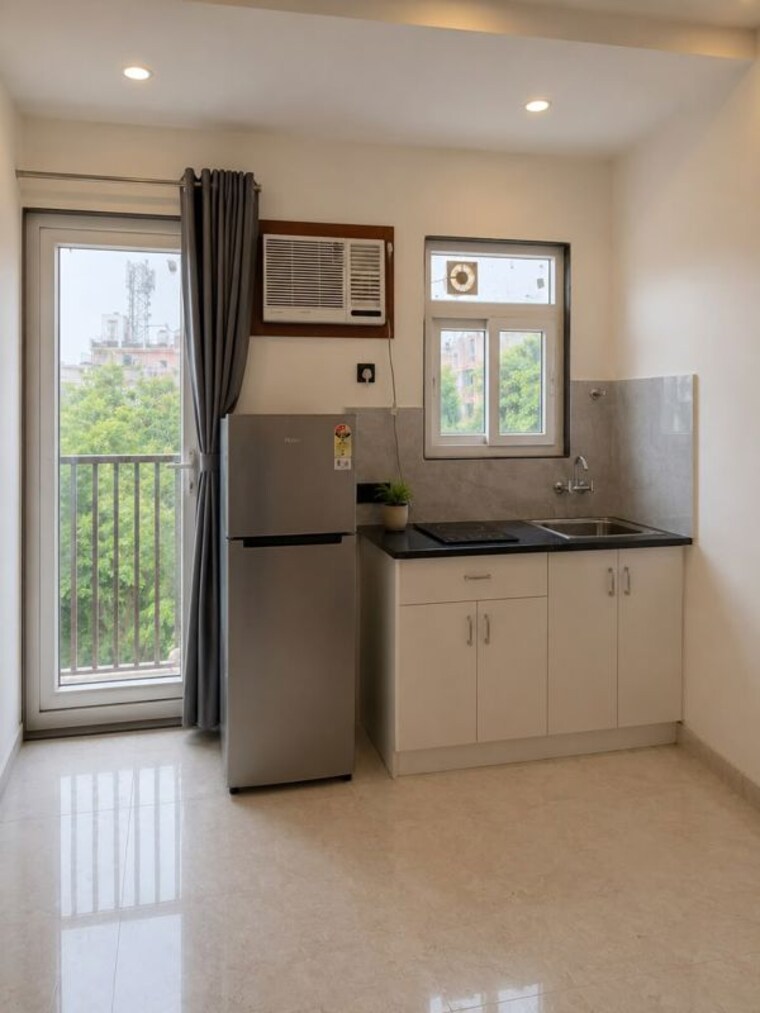 Room, jharsa 1 RK 450 Sq.Ft. Builder Floor In Jharsa Gurgaon 10597761