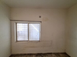 Room in  Apartment at Jilla Garden – for Sale