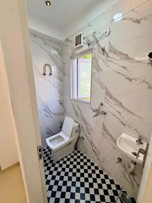 Bathroom in 1 BHK Builder Floor at Malviya Nagar – for Rent