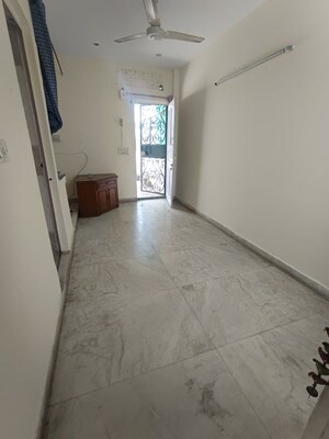 Room in 1 BHK Builder Floor at Malviya Nagar – for Rent