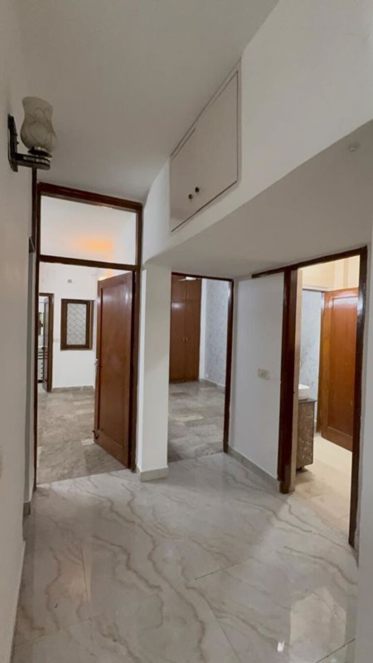 Room, chittaranjan park 3 Bedroom 1350 Sq.Ft. Builder Floor In Chittaranjan Park Delhi 10597795