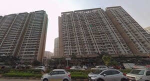  Apartment For Sale in Vinay Nagar