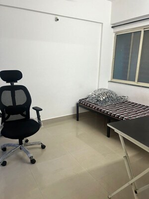 Team Area in 2 BHK Apartment at Magarpatta City Cosmos, Magarpatta Road – for Rent