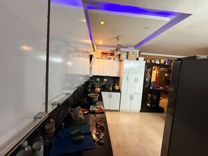 Kitchen in  Builder Floor at SS Almeria, Sector 84 – for Sale