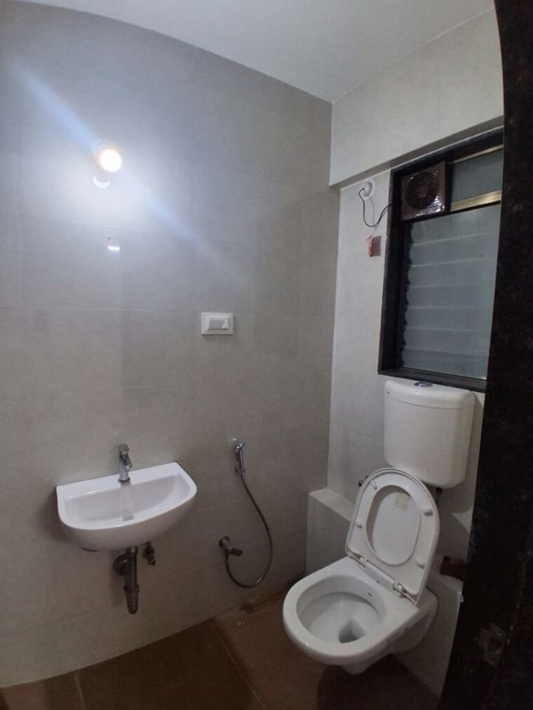 Bathroom, liberty-garden 1 Bedroom 450 Sq.Ft. Apartment In Malad West Mumbai 10597874