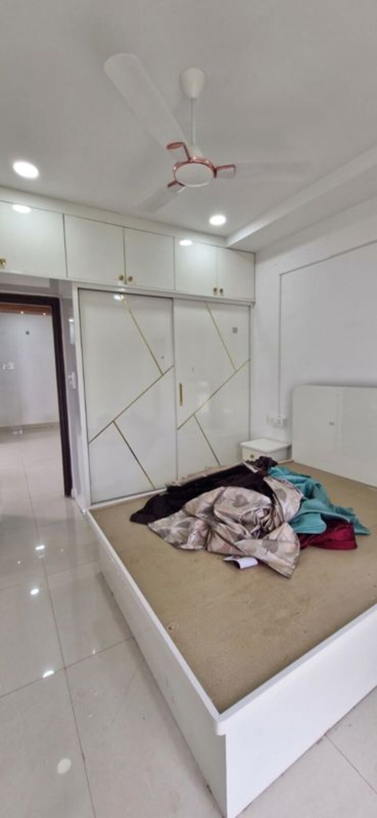  Parking, kondapur 3 Bedroom 2100 Sq.Ft. Builder Floor In Kondapur Hyderabad 10571529