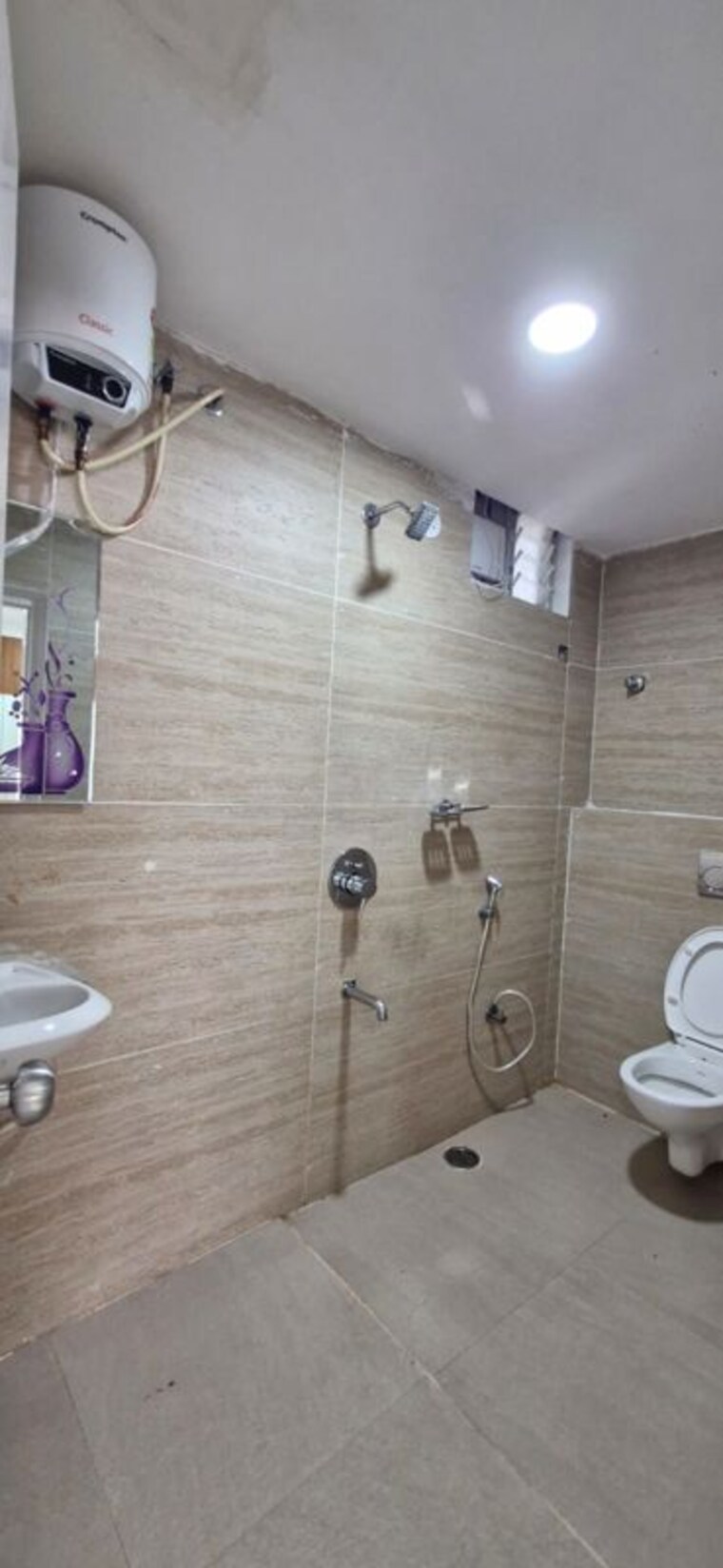 Bathroom, kondapur 3 Bedroom 2100 Sq.Ft. Builder Floor In Kondapur Hyderabad 10571529