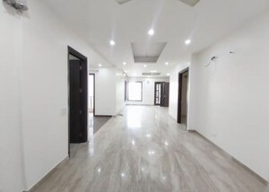 Building Lobby in 3 BHK Builder Floor at Palam Vihar – for Rent
