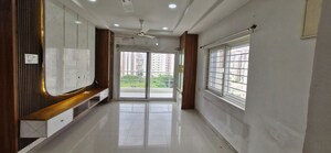 Room in 3 BHK Builder Floor at Kondapur – for Rent