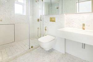 Bathroom in 5 BHK Apartment at Ram Krishna Nagar – for Rent