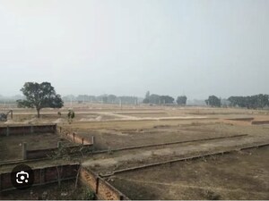  Plot For Sale in Bandra West