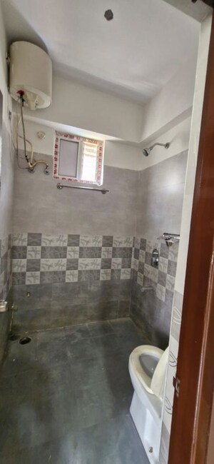 Bathroom in 3 BHK Builder Floor at Kondapur – for Rent