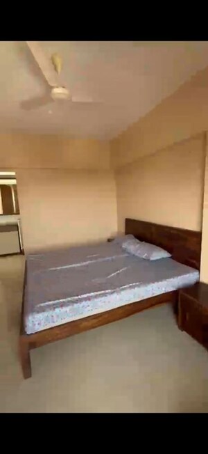 Bedroom in 2 BHK Apartment at Goyal Green Woods, Andheri East – for Rent