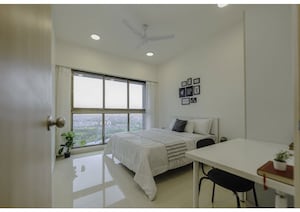 2 BHK Apartment For Rent in Raj Infinia, Malad West