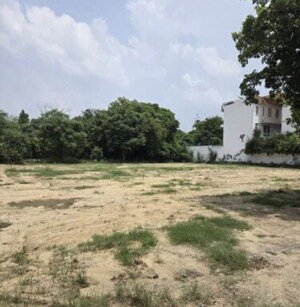  Plot For Sale in Palam Vihar