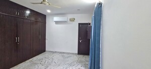 Building Lobby in 3 BHK Builder Floor at Kondapur – for Rent