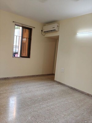 Room in 3.5 BHK Apartment at Standalone Apartments, Kalyani Nagar – for Sale