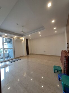 3 BHK + Store Room Builder Floor For Rent in South City 1