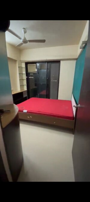 Furnished Amenities in 2.5 BHK Apartment at Kohinoor City Phase III, Kurla West – for Rent