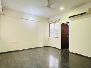 Room in 3 BHK Apartment at Gera Song Of Joy, Kharadi – for Sale