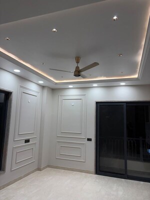 3 BHK Builder Floor For Rent in South City 1