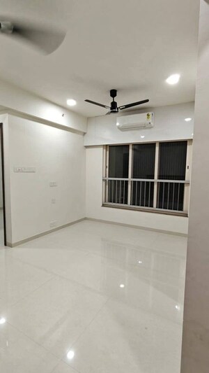 1 BHK Apartment For Rent in Kalpataru Vivant, Jogeshwari East