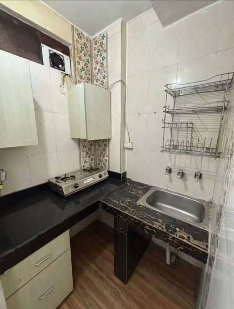 Kitchen, allure-raj-villa 1 RK 600 Sq.Ft. Apartment In Sector 14 Gurgaon 10470629