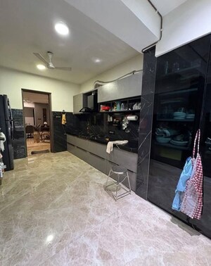 Parking in 2 BHK Apartment at Hiranandani Gardens, Powai – for Rent