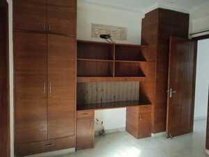 Furnished Amenities in 2 BHK Builder Floor at Sector 45 – for Rent