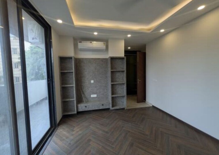Room, palam vihar 4 Bedroom 360 Sq.Yd. Builder Floor In Palam Vihar Gurgaon 10598129