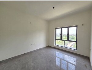 Room in 3 BHK Apartment at Dlf New Town Heights, Rajarhat New Town – for Sale