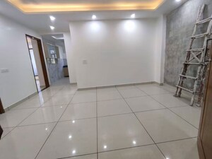 Furnished Amenities in 2 BHK Apartment at Chattarpur – for Rent