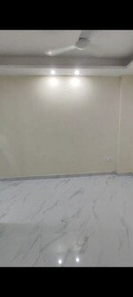 1 Rk  + Extra Room 400 Sq.Ft. Builder Floor in Mehrauli