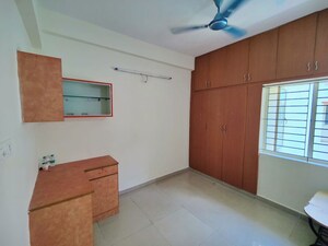 Room in 2 BHK Apartment at Jains Cedar Point, Pallavaram – for Rent
