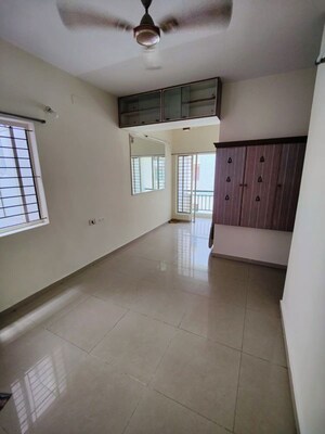 Room in 2 BHK Apartment at Jains Cedar Point, Pallavaram – for Rent