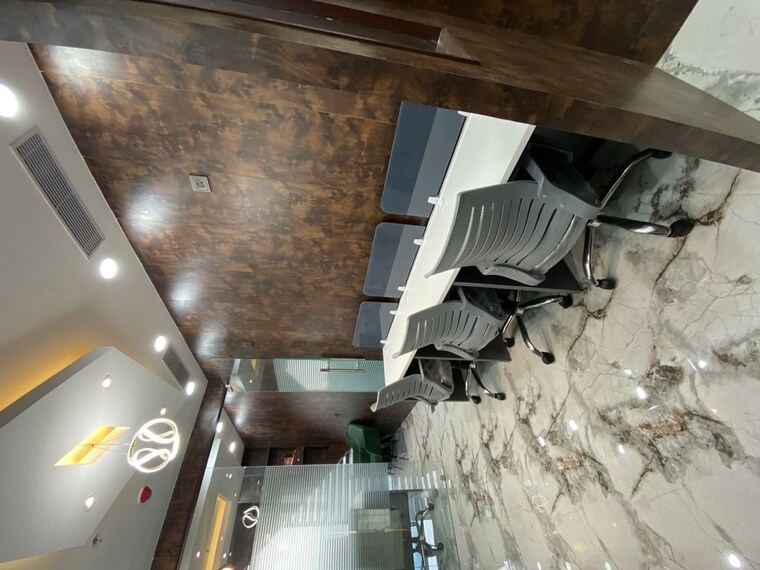 Team Area, alphathum Commercial Office Space 532 Sq.Ft. In Sector 90 Noida 10598185