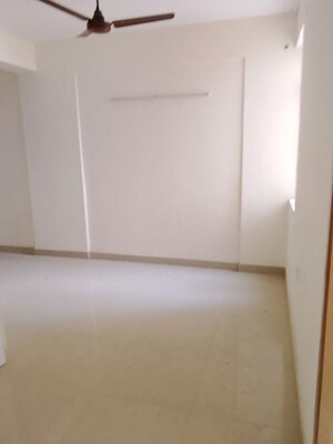 Room in 2 BHK Apartment at Pareena Laxmi Apartments, Sector 99 – for Rent