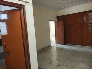 Room in 2 BHK Apartment at RWA Apartments Sector 122, Sector 122 – for Rent