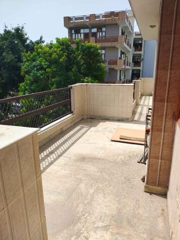 Balcony, rwa-apartments-sector-122 2 Bedroom 2200 Sq.Ft. Apartment In Sector 122 Noida 10598199